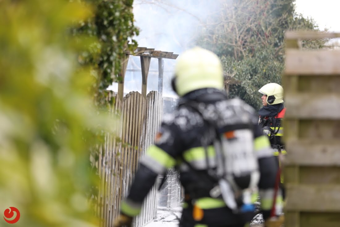 Veel Rookontwikkeling Bij Forse Schuurbrand In Heerenveen Frysl N